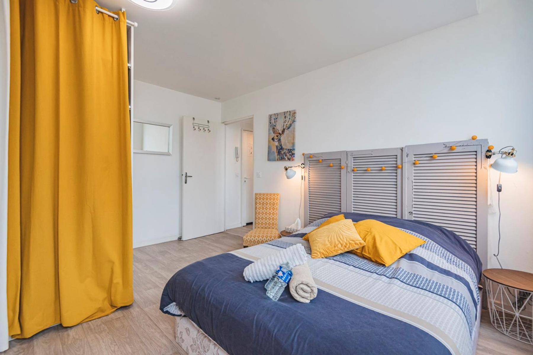 Joli Studio"Le Clair Logis" Gare Centre Petit Dejeuner Possible ランス エクステリア 写真